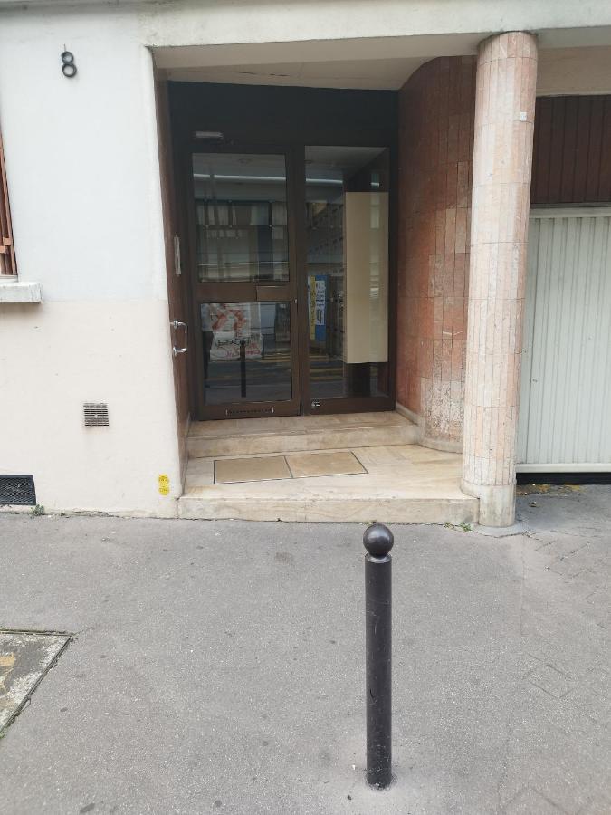 Superbe Studio Paris Gambetta Exterior foto