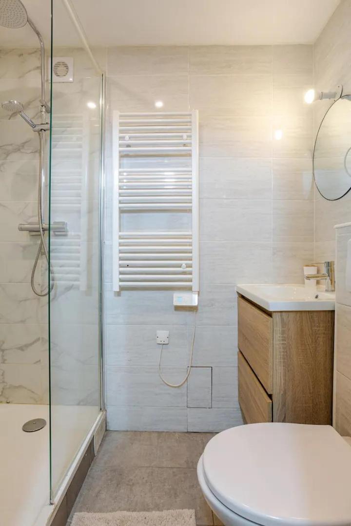 Superbe Studio Paris Gambetta Exterior foto